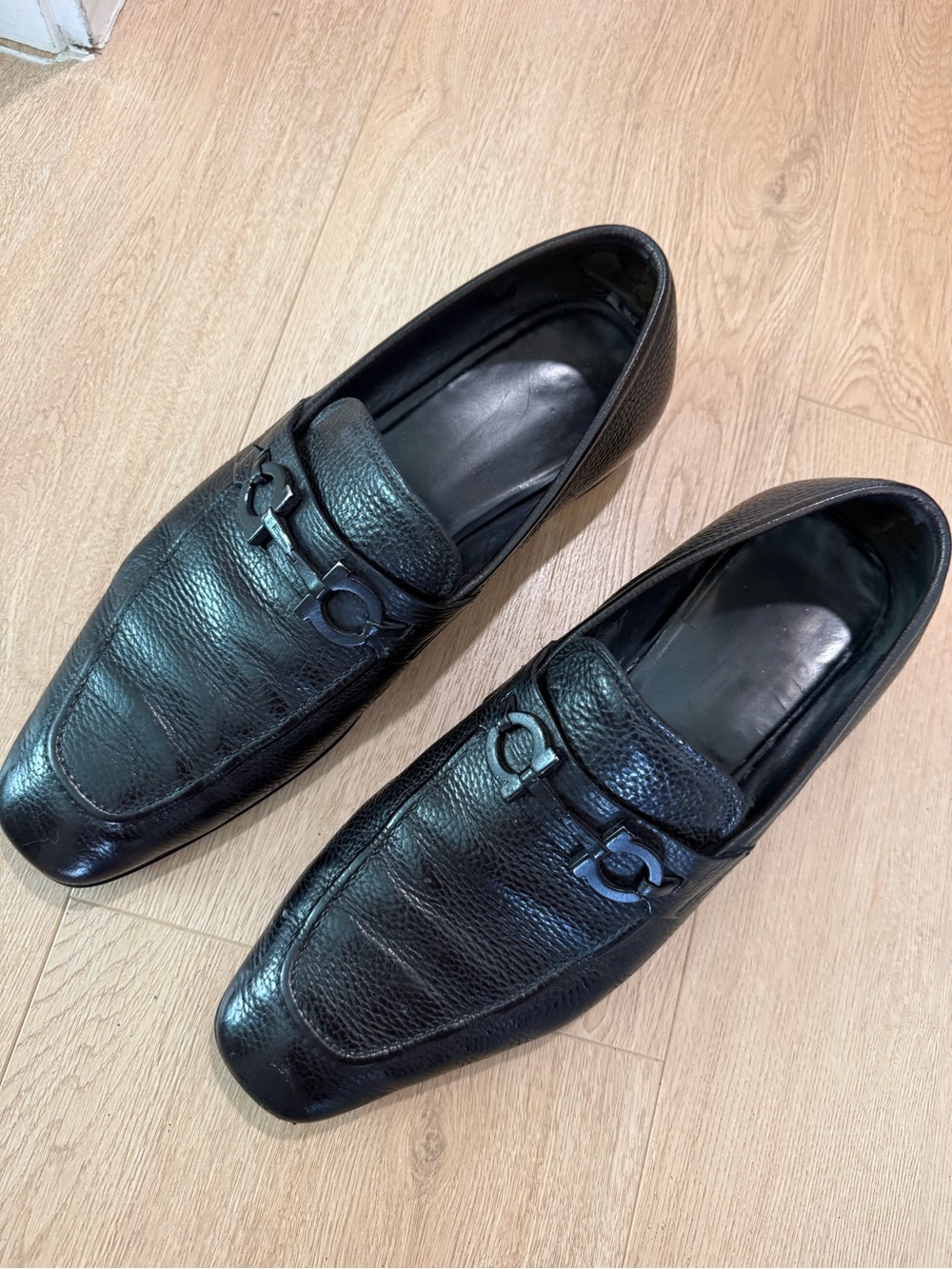 Men's Salvatore Ferragamo Black Loafers Size 12